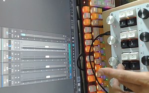 Studio One专用直播混音调音量音调声相静音独奏录音MIDI控制器