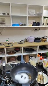 288K views · 1.4K reactions | HAPPY LIVE MALL直播的影片 #想要粘锅也难 已在直播下单的朋友们，点击链接 m.me/happylivemall.my ❤️祝购物愉快❤️ 进来的男神女神们记得在 @Happy Live Mall 点赞&分享哦，避免汇错款 MAYBANK HAPPY LIVE MALL (M) SDN BHD 512820220773 我们只有一个汇款户口 @超级粉丝 | Happy Live Mall | Facebook