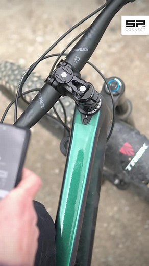 Ready to take your mountain biking experience to the next level? With the Stem Mount Pro, you can safely and securely mount your phone onto your bike so that you can fully immerse yourself in the journey! Fly through trails, challenge yourself with jumps, and record those awesome moments with an all-in-one bike stem mount. Make sure to get yours today and start shredding up the trails! ⁣ ⁣ ⁣ ⁣ #spconnect #connectyouractivelife #stemmountpro #jumpline #trails #mtb #biking #mountainbiking