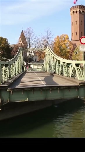 Swing bridge in action