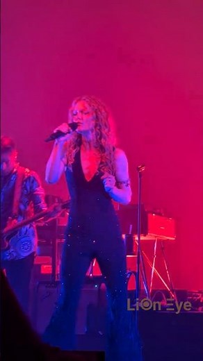 Vanessa Paradis - Divine idylle 1/2 - 26.03.26 - concert Arena Aix en Provence