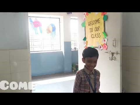 Activity on opposites by Preparatory students.