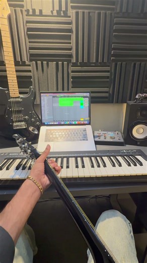 Producers add drums , 80 Bpm