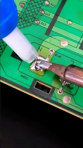 PCB Power Pad Soldering Repair 🔥 Strong Connection Fix #diy #soldering #howto #pcbrepair #diyfix