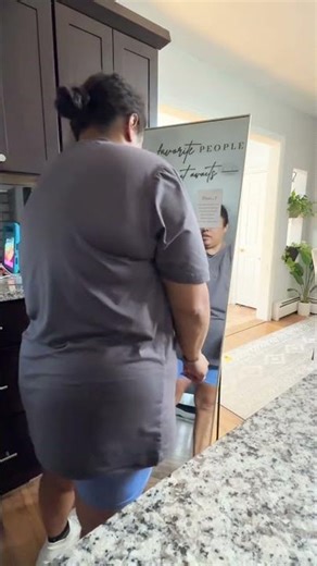 How to make a seating chart on a mirror #seatingchart #diywedding