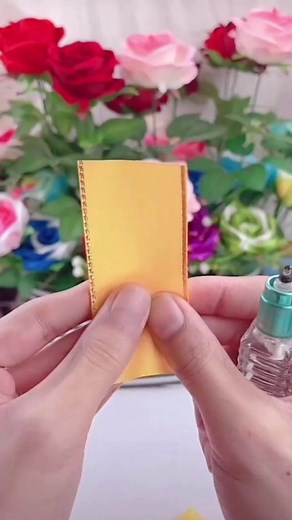 6.2K views · 96 reactions | Handmade diy crepe paper flowers . #handmade #diy #gift #papercraft #diycrafts #flowercraft #flower #reels #reelsfypシ . | Rose gold | Facebook