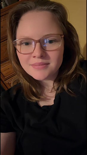 Emily Lewis (@emilylewis457)’s videos with som original - mxllyrics_