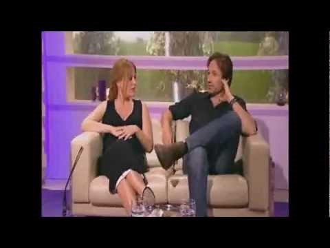 David Duchovny & Gillian Anderson - Tender moments of complicity.mp4