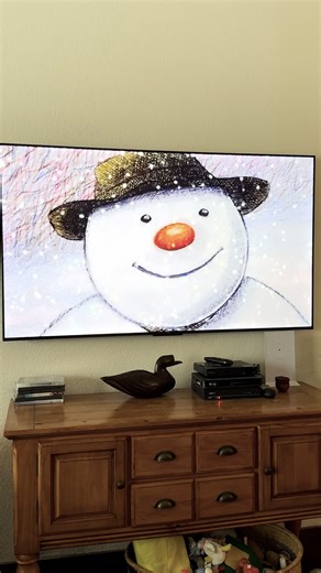Tabitha Paige on Instagram: "Screen time should always be intentional with little ones… In our family we love movies with real people or animated shows and movies that meet our qualifications. This usually means that it is calming, gentle, low-stimulation, and shares our family values. The Snowman is one of our very favorite calming short films that we include in our screen time rotation this time of year. I adore this film for three main reasons: 1. I love movies without words because it is a w