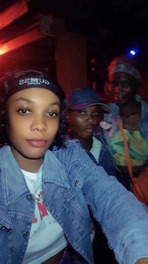 Èvèlýñ Èvèlýñ (@evelyn2evelyn)’s videos with original sound - Emma Ifeanyi 🍞