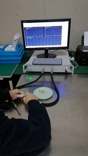 Ham Radio Upgraded Adapter SMA to UHF Antenna Adapter Kits 4 Type PL259 SO239 UHF VHF connector for RF Applications/CB Radio/ Antenna/Walkie Talkie/Amateur radios Coax Cable Connector Adapter Kit