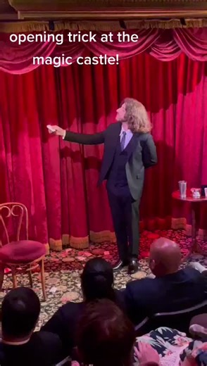 my opening effect in the Parlor of Prestidigitation at the Magic Castle#magictricks #magicians #wow #magictrick #tada #magic #iykyk #parlormagic #magiccastle #hollywood