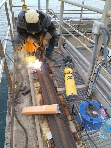 Rail Welding Solutions | Gantrex Speciality Track Services