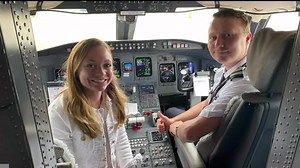 Florida pilot surprises girlfriend with midair proposal - WSVN 7News | Miami News, Weather, Sports | Fort Lauderdale