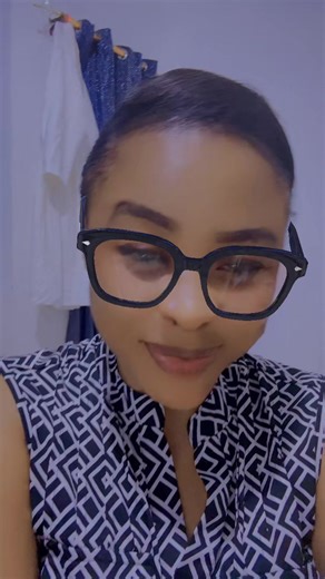 🦋 Beccakamba 🦋 (@queenn_becca)’s videos with Amazing Grace - Felipe Firmado