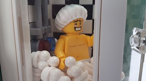 LEGO Collectible Minifigures Series 19 vignettes: Shower Guy