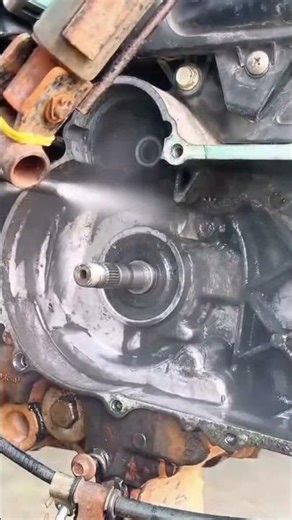 mechanical tricks for cleaning a CVT engine #tutorial