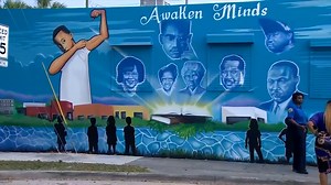 Artist unveils 1 of 4 murals that celebrate African American History - WSVN 7News | Miami News, Weather, Sports | Fort Lauderdale