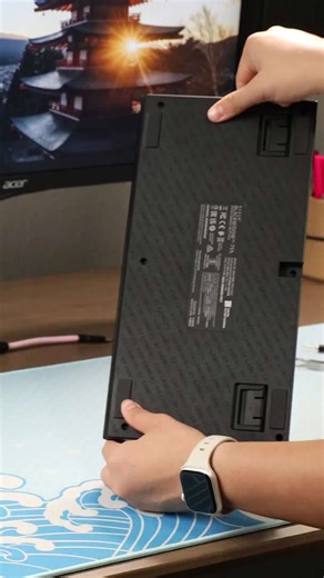 Discover the newly transformed Razer keyboard featuring innovative switches