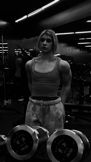 liv🦾 | bodybuilder on Instagram: "Change. ~ ~ Follow for more content @livvylyfts #gymgirl #gym #gymmotivation #fitness #lifting"
