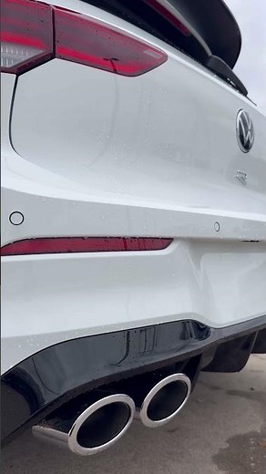 Vicious 2026 VW Golf R exhaust revs‼️ #vw #vwgolf #golfr #volkswagen #exhaustsound #vwgolfr #carasmr
