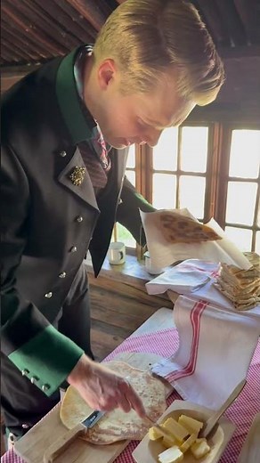 Baking Norwegian Lefse at Norsk Folkemuseum 🇳🇴 #norwegianfood #VisitNorway #ThingsToDoInOslo