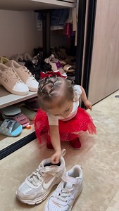 162K views · 6.7K reactions | La verdadera mini mini que hipnotiza. Maria paula en su mini falda roja  . . . . . Que tal esta mini @ryancastrro | Viviana Giraldo | Facebook