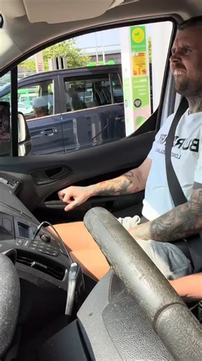 169K views · 2.8K reactions | Old lady had to tell her husband  #funny #laugh #sheffielfbarber #sheffield #prank | Matt Cummings | Facebook