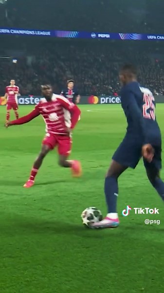 Nuno Mendes: Joueur Complète avec PSG