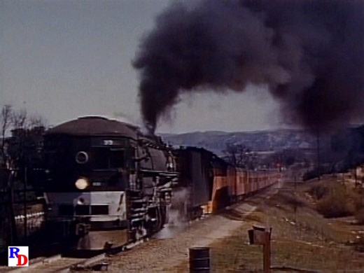 69K views · 3.1K reactions | Southern Pacific streamlined locomotives, and even cab forwards and the beautiful "Daylight" passenger trains. From the Pentrex show "Southern Pacific Daylight Collection" https://rfd.video/SPDaylight | Classic Streamliners | Facebook