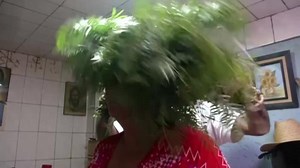 Mexican shamans cleanse faithful for good luck in 2022