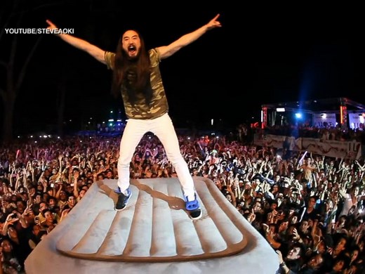 DJ Steve Aoki Sued Over Crowd Surfing Stunt