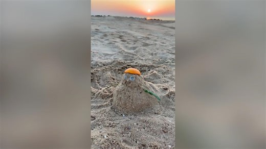 Sand snowman cheers for Harbin 2025 Asian Winter Games