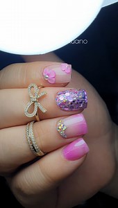 2.2M views · 10K reactions | Beautiful design on short nails. | Yuslaidy de Ruano | Facebook