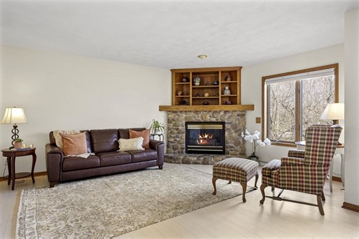 821 N Gammon Rd, Madison, WI 53717 - MLS 2016940 - Coldwell Banker
