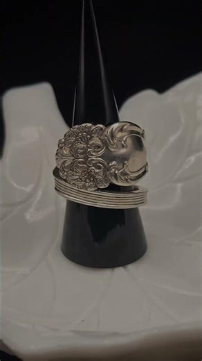 Tiger Lily Spiral Ring | Size 11 (1901)