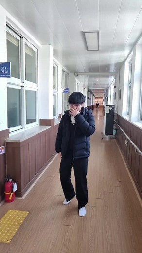 여고 댄스부와 남고생의 독특한 만남