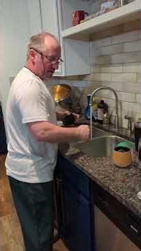 ‪@WIBIMEN-OFFICIAL‬ Clear round ice ball molds | Cocktail ice maker | Bourbon | Old Fashioned