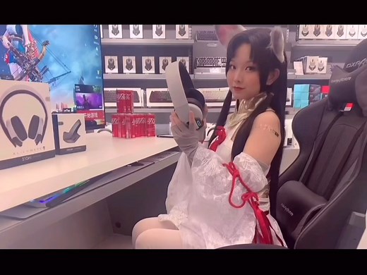 ALIENWARE外星人AW510H耳机AW521BR蓝牙接收器实现有线无线双模式让您随心所欲