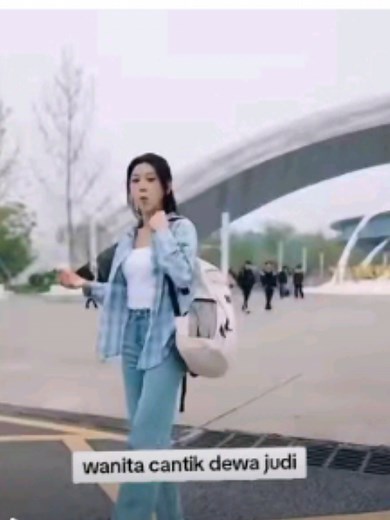 Part 14: Wanita Cantik Dewa Judi Drama China