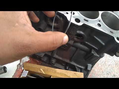 Luz entre anillos de pistón, o Gap distancia entre puntas de aros de pistón.