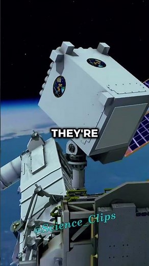 The Dead Star Physics That Completely Warps Reality - Michelle Thaller on JRE