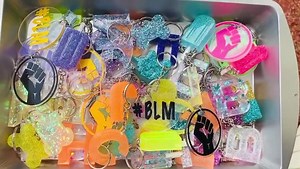 Never thought I’ll be making cute keychains. These keychains were a great addition to my business and for vendor events ! | UniqueLee Creations