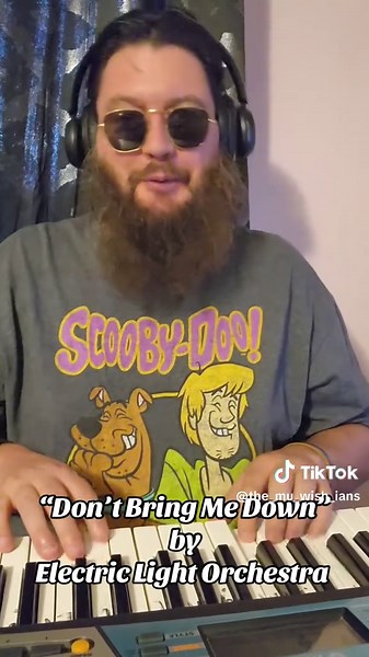 Electric Light Orchestra Cover: Don't Bring Me Down
