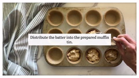 Pistachio muffins with pistachio crumble recipe