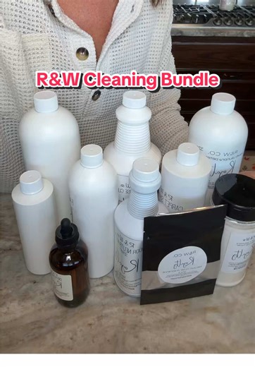 This cleaning bundle has everything you could possibly need for a clean house and leaves it smelling amazing for days! ✨ #cleaningsupplies #cleaningproducts #mopsoap #tiktokshopblackfriday #tiktokshopcreatorpicks @R&W Co.
