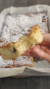 Placinta rapida cu branza de vaci sau urda,doar amesteci si gata este compozitia 😋 Reteta pas cu pas aici 👇 #CREMA #Wow #traditional #delicioso | Bucătărește cu Rodica