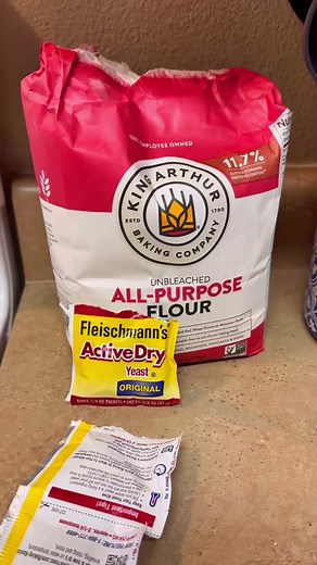 Homemade Dinner Rolls Recipe - Easy and Delicious