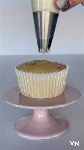 Cute little mermaid cupcake! #cupcakes | Treats by Tay