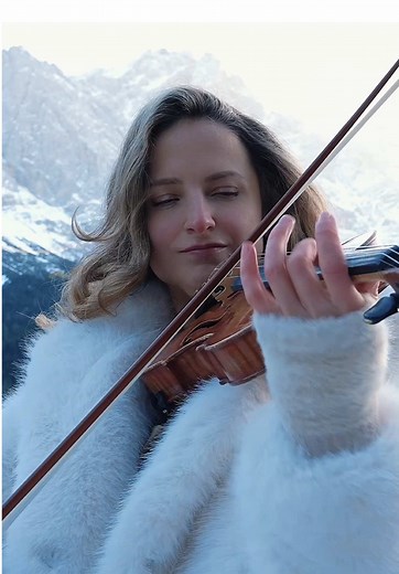 Ed Sheeran - Perfect 🎻🤍 . . . #perfect #violin #contentcreatorstentcreator #creativecreator #ugccreator